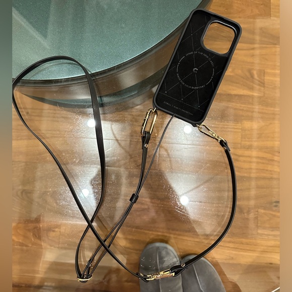 Cyrill Vegan Leather Crossbody Phone Case - Picture 6 of 7